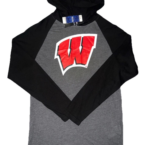 Wisconsin Badgers Long Sleeve Hoodie Men’s Sz Small By Captivating NWT - Picture 1 of 4